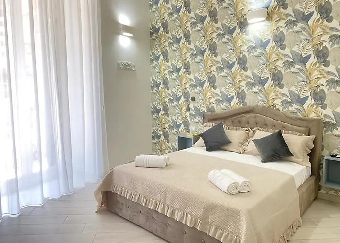Ludben Dante B&B Napoli
